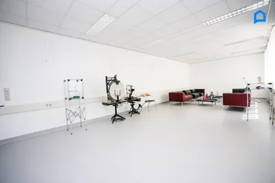 10-Zimmer-Gewerbeimmobilie mieten in Wien – 300 m², € 3.750 – Bild 10 von 30