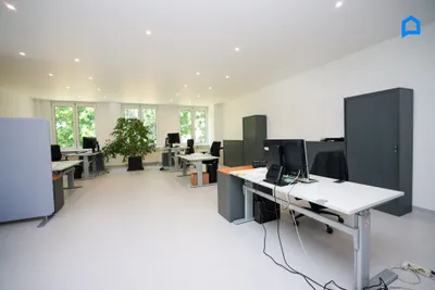 10-Zimmer-Gewerbeimmobilie mieten in Wien – 300 m², € 3.750 – Bild 28 von 30