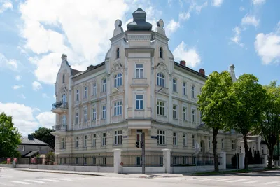 3-Zimmer-Gewerbeimmobilie mieten in Sankt Pölten – 58 m², € 374