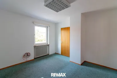 Gewerbeimmobilie kaufen in Kirchdorf an der Krems – 1 190 m², € 370.000 – Bild 12 von 17