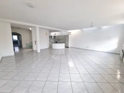 6-Zimmer-Haus kaufen in Perg – 340 m², € 320.000 – Bild 9 von 17