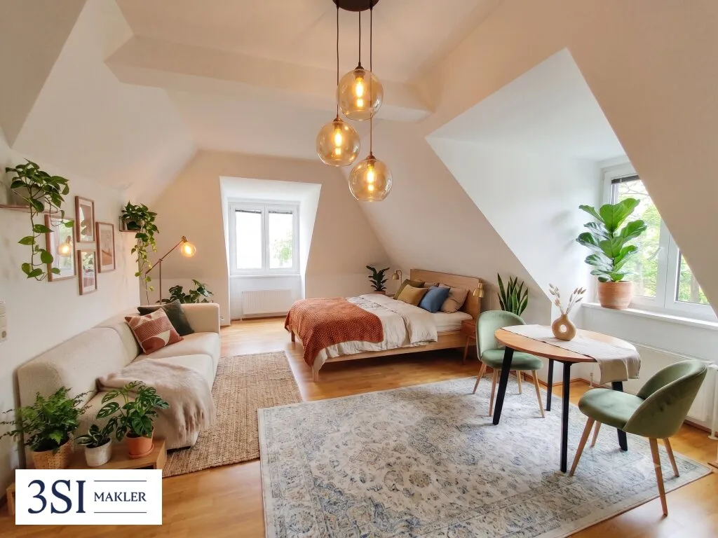 Sonnige Dachgeschosswohnung in beliebter City Lage nahe U1-Taubstummengasse und Naschmarkt - Widok 2