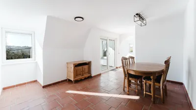 4-Zimmer-Wohnung kaufen in Vöcklabruck – 157 m², € 249.000 – Bild 6 von 22