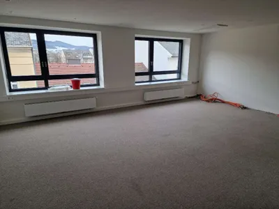 Gewerbeimmobilie mieten in Linz – 252 m², € 3.616
