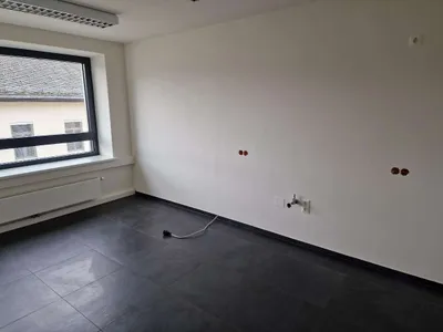 Gewerbeimmobilie mieten in Linz – 252 m², € 3.616 – Bild 2 von 6