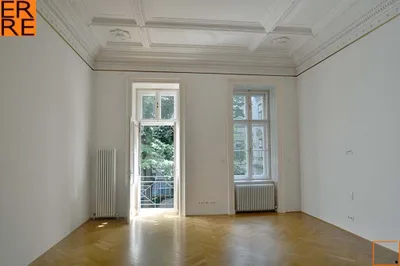 VOTIVKIRCHE: Repräsentative Herrschaftswohnung in topsaniertem Gründerzeithaus