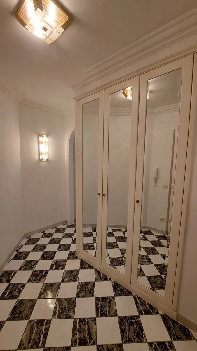 Designer-Juwel mit Grünblick - Wohnen wie in einem Wiener Stadtpalais - Ansicht 2