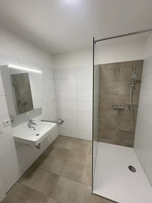 2-Zimmer-Wohnung mieten in Salzburg-Umgebung – 59 m², € 1.350 – Bild 7 von 8