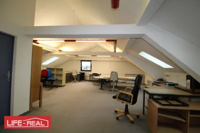 2-Zimmer-Gewerbeimmobilie mieten in Linz – 135 m², € 1.000 – Bild 3 von 8