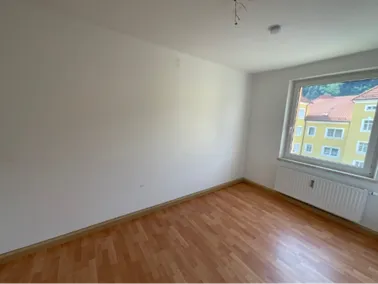 4-Zimmer-Wohnung mieten in Bruck-Mürzzuschlag – 78 m², € 643 – Bild 5 von 8