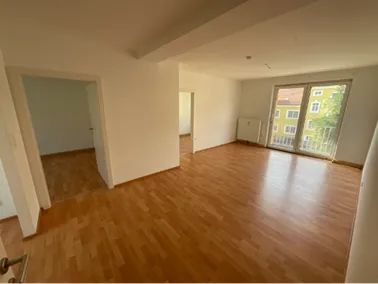 4-Zimmer-Wohnung mieten in Bruck-Mürzzuschlag – 78 m², € 643 – Bild 3 von 8