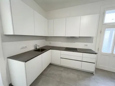 3-Zimmer-Wohnung mieten in Wien – 123,7 m², € 2.296