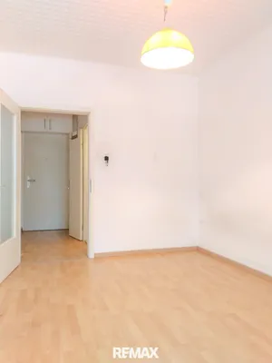 2-Zimmer-Wohnung kaufen in Mödling – 32 m², € 129.000 – Bild 2 von 17