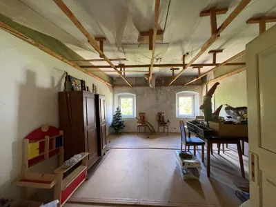 7-Zimmer-Immobilie kaufen in Villach Land – 300 m², € 395.000 – Bild 27 von 38