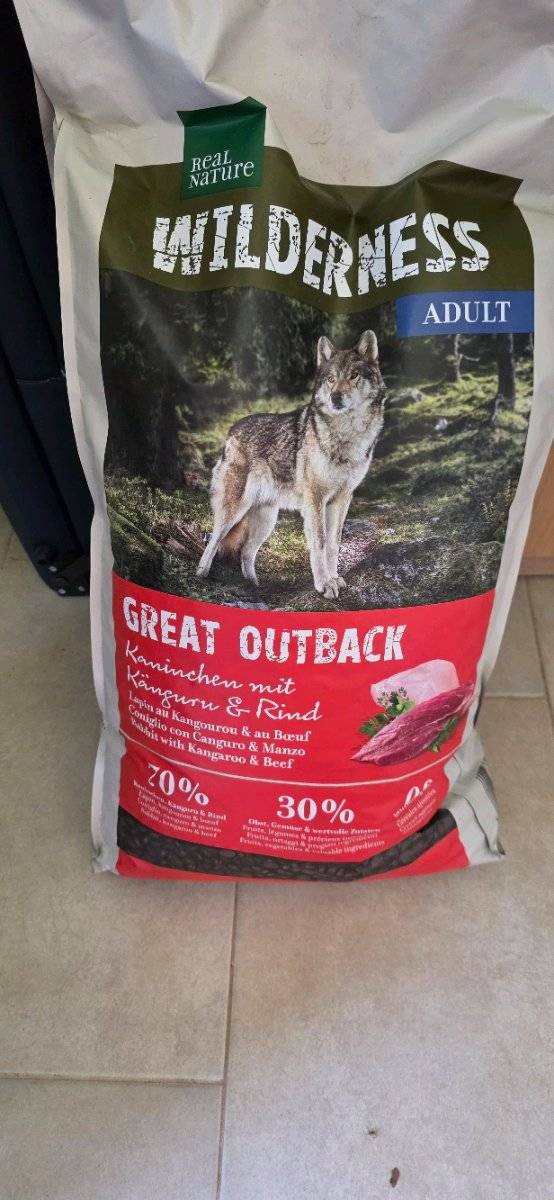 Wilderness Real Nature Hundefutter 12Kg,  40,- (5222 Bradirn) - willhaben