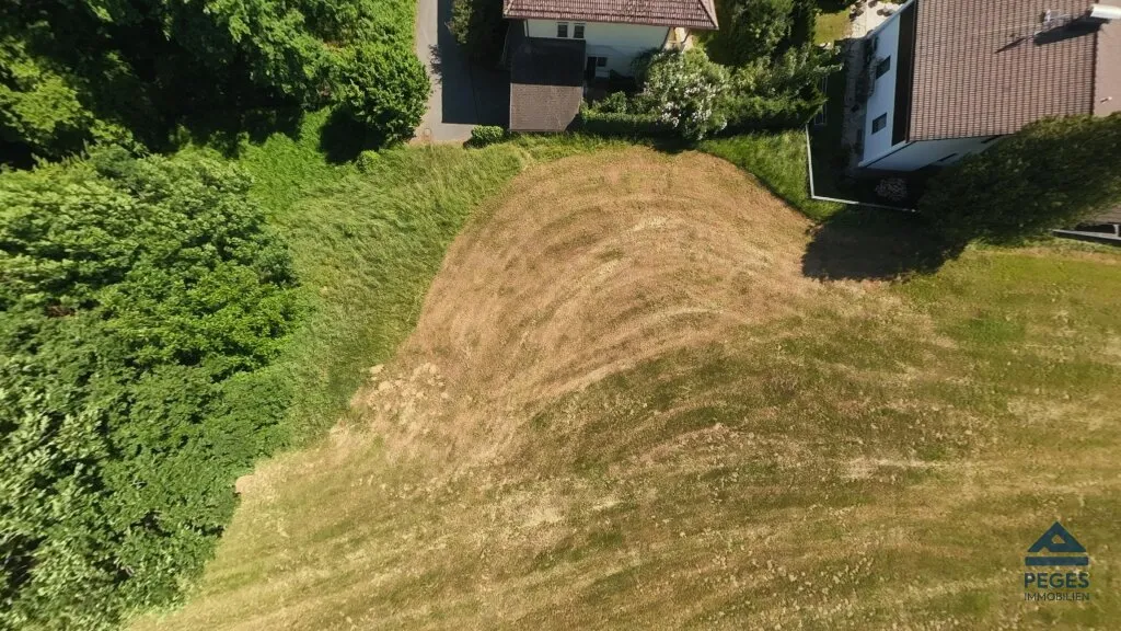 Vielseitiges Bauland mit Teilungsoption - Ideal für Einzel- oder Doppelbebauung - Ansicht 3