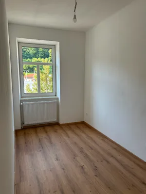 Wohnung mieten in Bruck-Mürzzuschlag – 42 m², € 649 – Bild 2 von 6