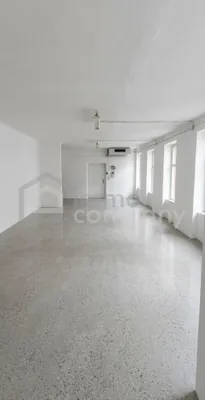 3-Zimmer-Gewerbeimmobilie mieten in Wien – 116 m², € 882