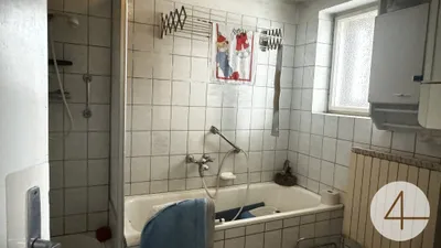 Haus kaufen in Horn – 1 765 m², € 150.000 – Bild 5 von 12