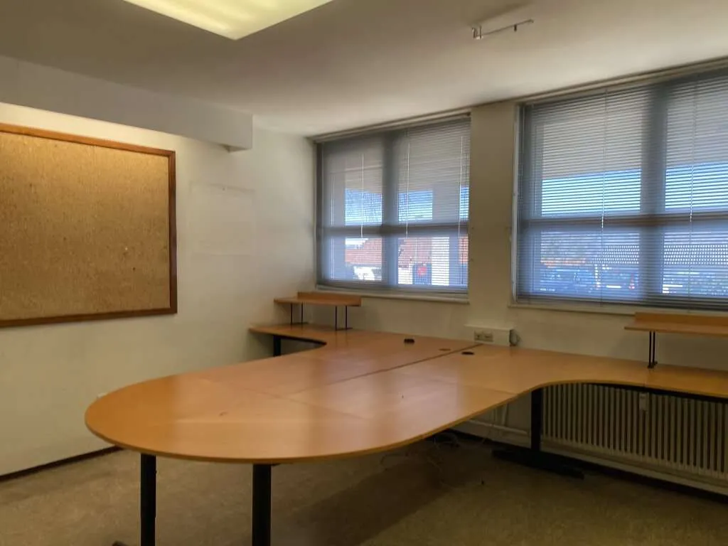 Schönes, helles Büro mit barrierefreiem Zugang - Ansicht 3