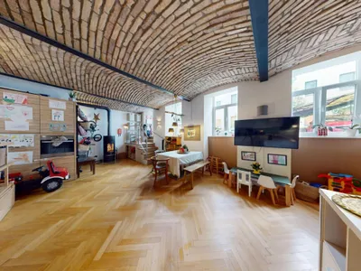 4-Zimmer-Wohnung kaufen in Wien – 111,69 m², € 239.000 – Bild 2 von 20