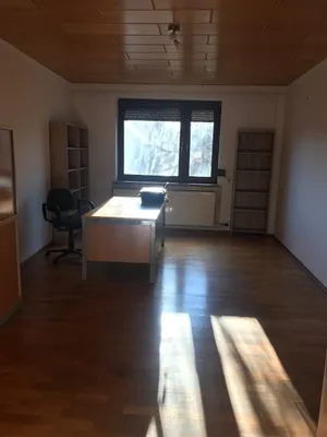 5-Zimmer-Wohnung mieten in Neusiedl am See – 135 m², € 850 – Bild 5 von 6