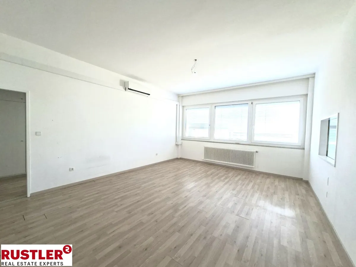 Großzügige Bürofläche mit 4 Räumen in zentraler Lage von Mödling tlw. klimatisiert! - Ansicht 2