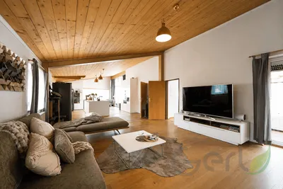 12-Zimmer-Haus kaufen in Braunau am Inn – 456 m², € 996.000 – Bild 2 von 13