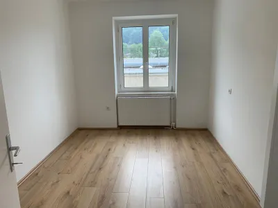 4-Zimmer-Wohnung mieten in Bruck-Mürzzuschlag – 68,46 m², € 518 – Bild 8 von 10