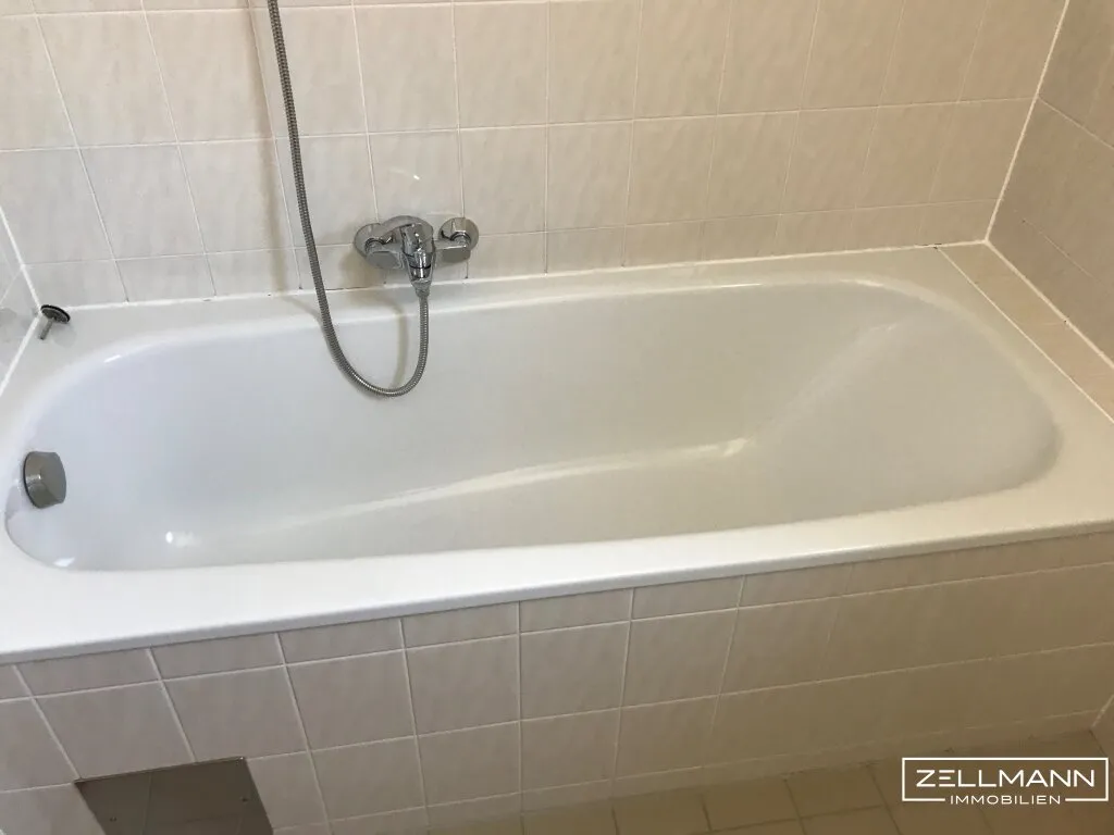 NEUE, helle und freundliche 3 Zimmer Wohnung | ZELLMANN IMMOBILIEN - Ansicht 3
