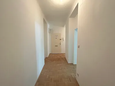Geräumige 2-Zimmer-Wohnun – Bild 3
