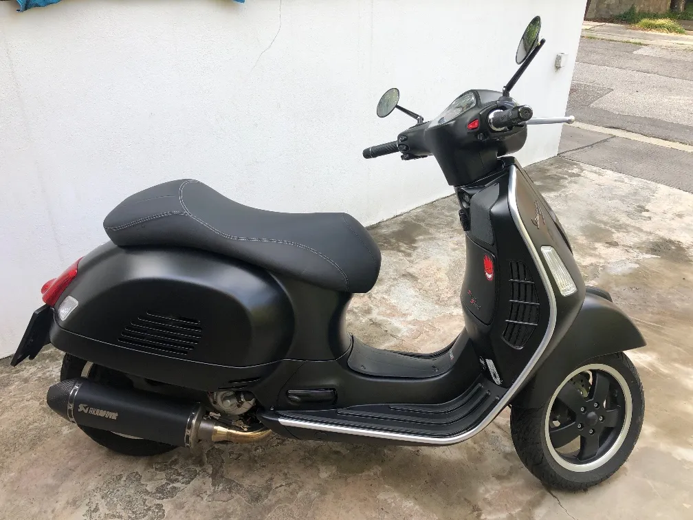 Vespa GTS