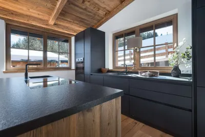 5-Zimmer-Haus kaufen in Kitzbühel – 264,7 m², € 3.950.000 – Bild 3 von 13