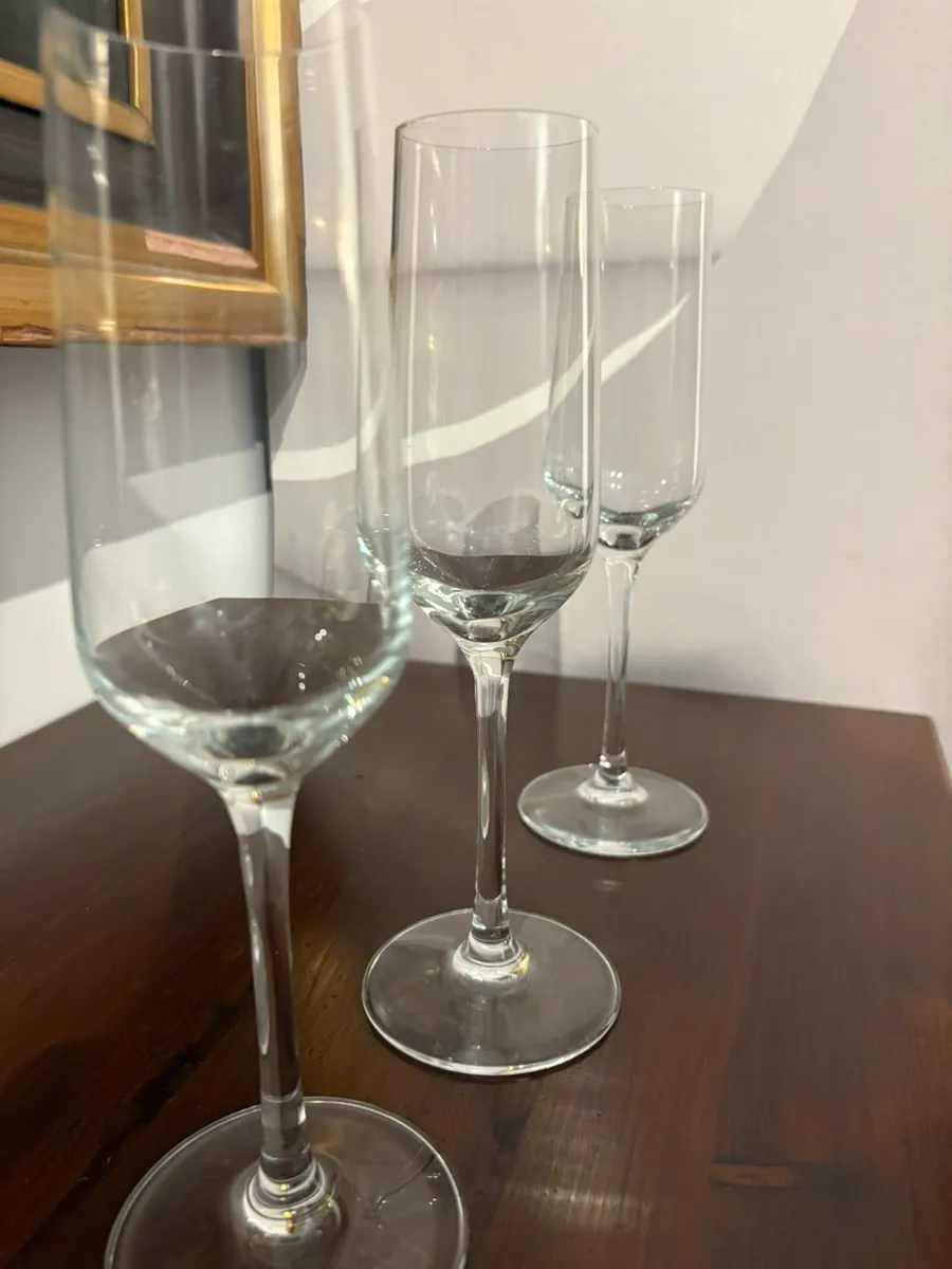 3 Sektgläser
