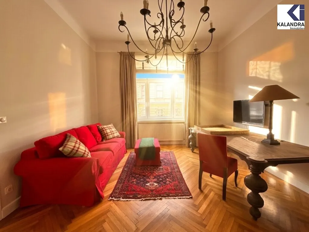360° TOUR // MÖBLIERTE STILWOHNUNG // FURNISHED CLASSIC STYLE APARTMENT - Ansicht 3