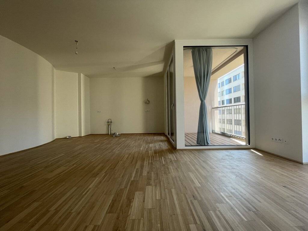 Helle 2-Zimmer-Wohnung mit außergewöhnlichem Grundriss und Loggia in moderner Siedlung mit bester Infrastruktur - Ansicht 2