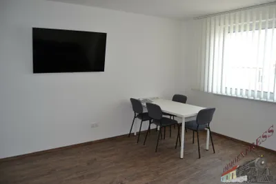1-Zimmer-Gewerbeimmobilie mieten in Bruck an der Leitha – 22 m², € 213 – Bild 2 von 11