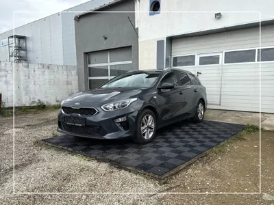 KIA Ceed SW 1,6 CRDi SCR ISG Silber 48V