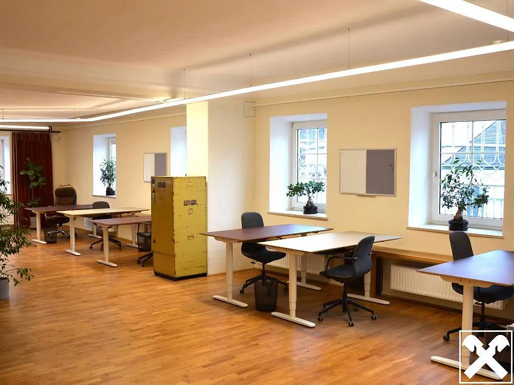 Großzügige Büro- oder Praxisräumlichkeiten - öffentliche Verkehrsmittel in der Nähe ! – pohled 3