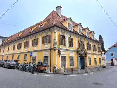 Immobilie mieten in Graz – 123 m², € 10
