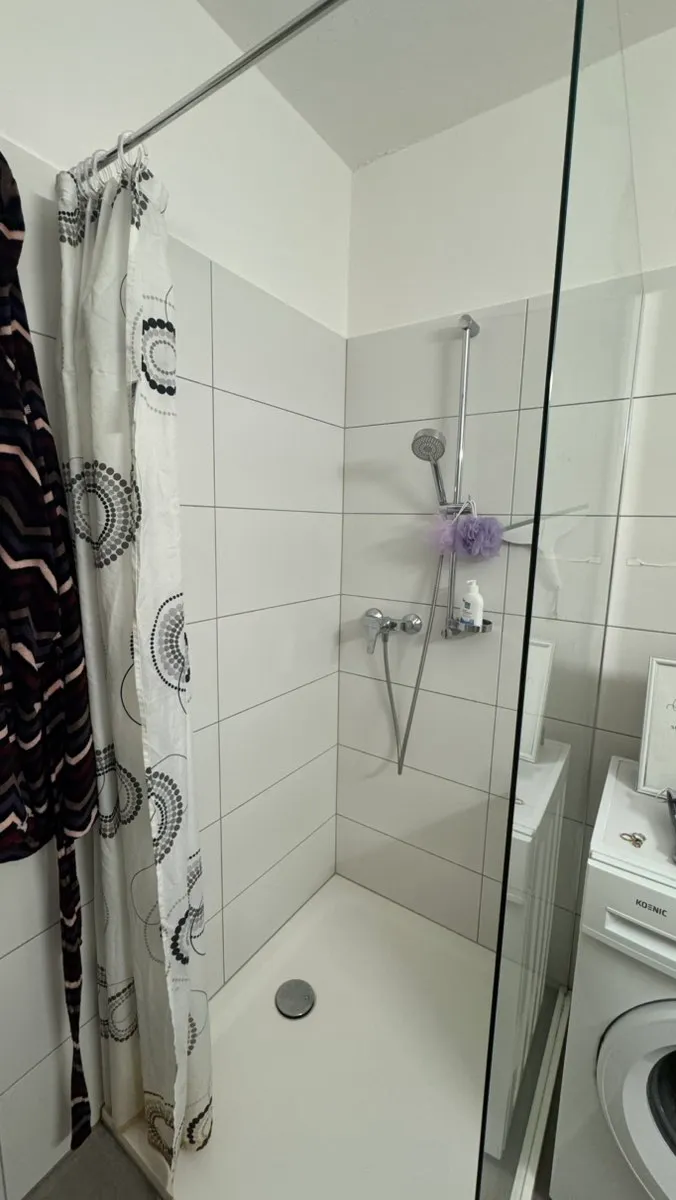 Zimmer in ruhiger 4er WG, Graz (2 Zimmer werden frei) - Ansicht 3