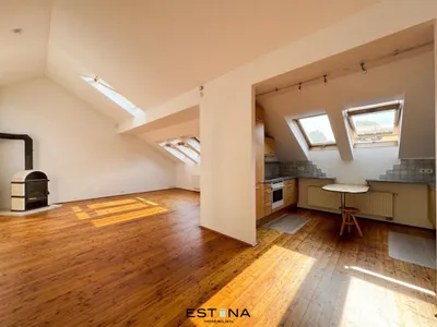 Urbanes Wohnen mit Balkon nahe Schönbrunn – Bild 2