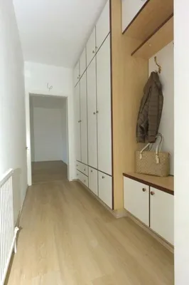 2-Zimmer-Wohnung mieten in Baden – 61 m², € 976 – Bild 13 von 19