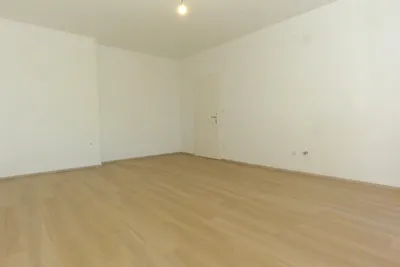 2-Zimmer-Wohnung mieten in Baden – 61 m², € 976 – Bild 3 von 19