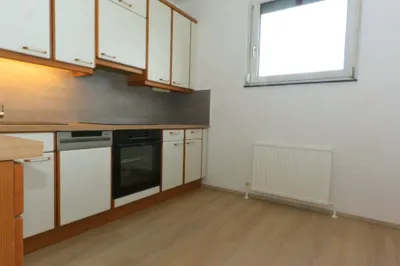 2-Zimmer-Wohnung mieten in Baden – 61 m², € 976 – Bild 12 von 19