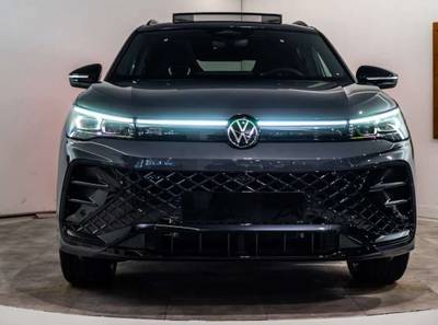 VW Tiguan eHybrid Sport Pano_ AHK_ HuD_ IQLight_ DCC