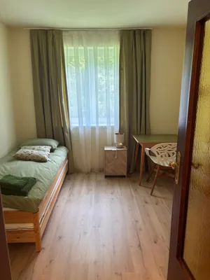 5-Zimmer-Haus mieten in Neunkirchen – 100 m², € 1.099 – Bild 6 von 16