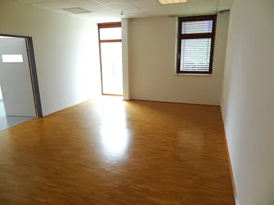 17-Zimmer-Gewerbeimmobilie mieten in Südoststeiermark – 251 m², € 3.000 – Bild 30 von 99