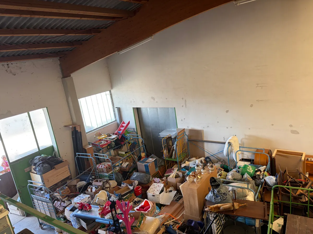Lagerhalle mit Büro und Sanitärräumen in Bad-Wimsbach zu vermieten - Ansicht 2