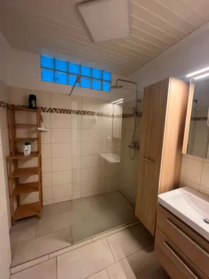 2-Zimmer-Wohnung mieten in Gmunden – 73 m², € 927 – Bild 9 von 10